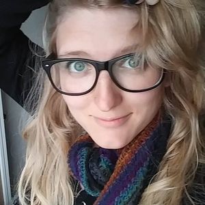 Meet your Posher, Julie-anna